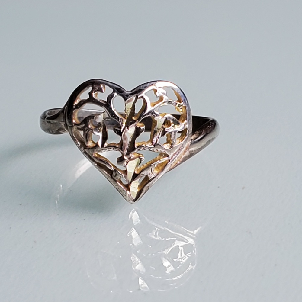 925 Sterling Silver Carved Filigree Heart Ring Women's Size 7